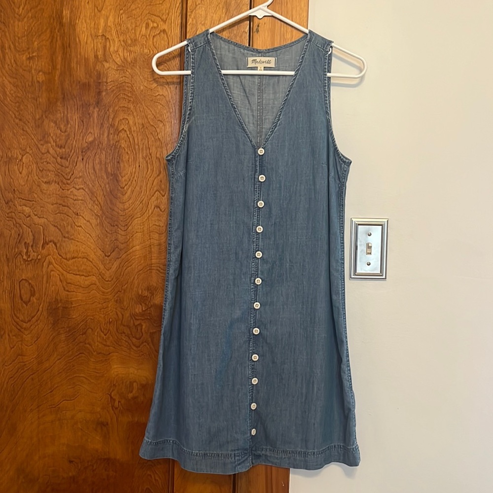 Madewell chambray button front v-neck dress, Small